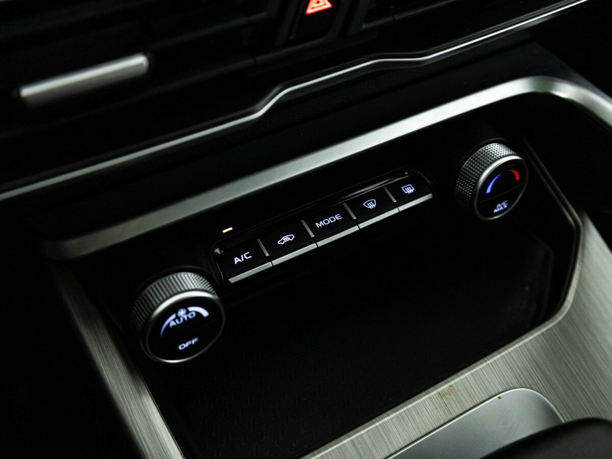 Geely Coolray I, 2023 Фото №14