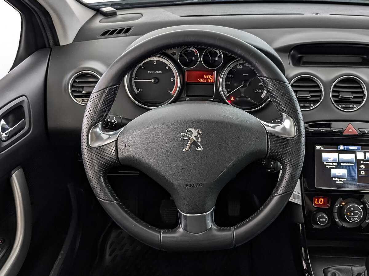 Peugeot 408, 2020 Фото №18
