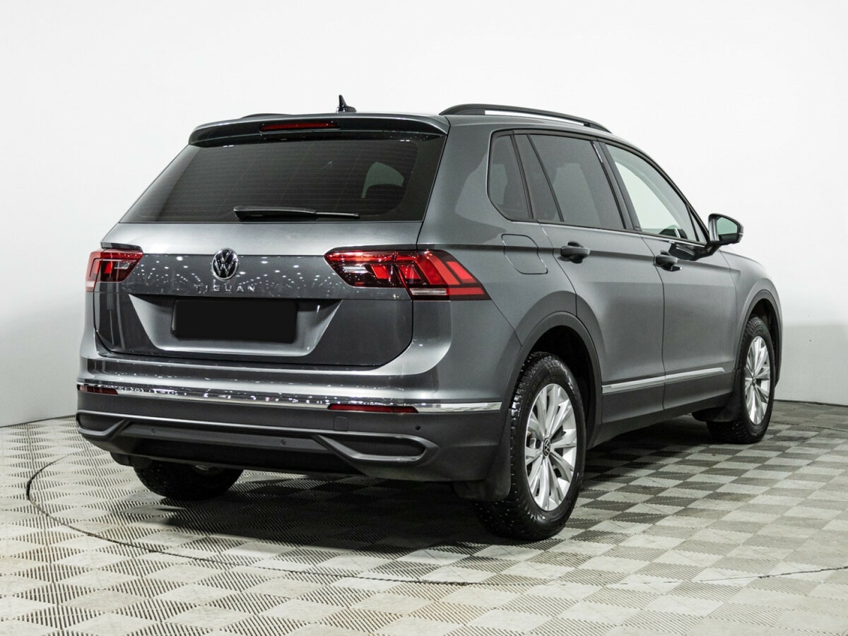Volkswagen Tiguan II Рестайлинг, 2021 Фото №4