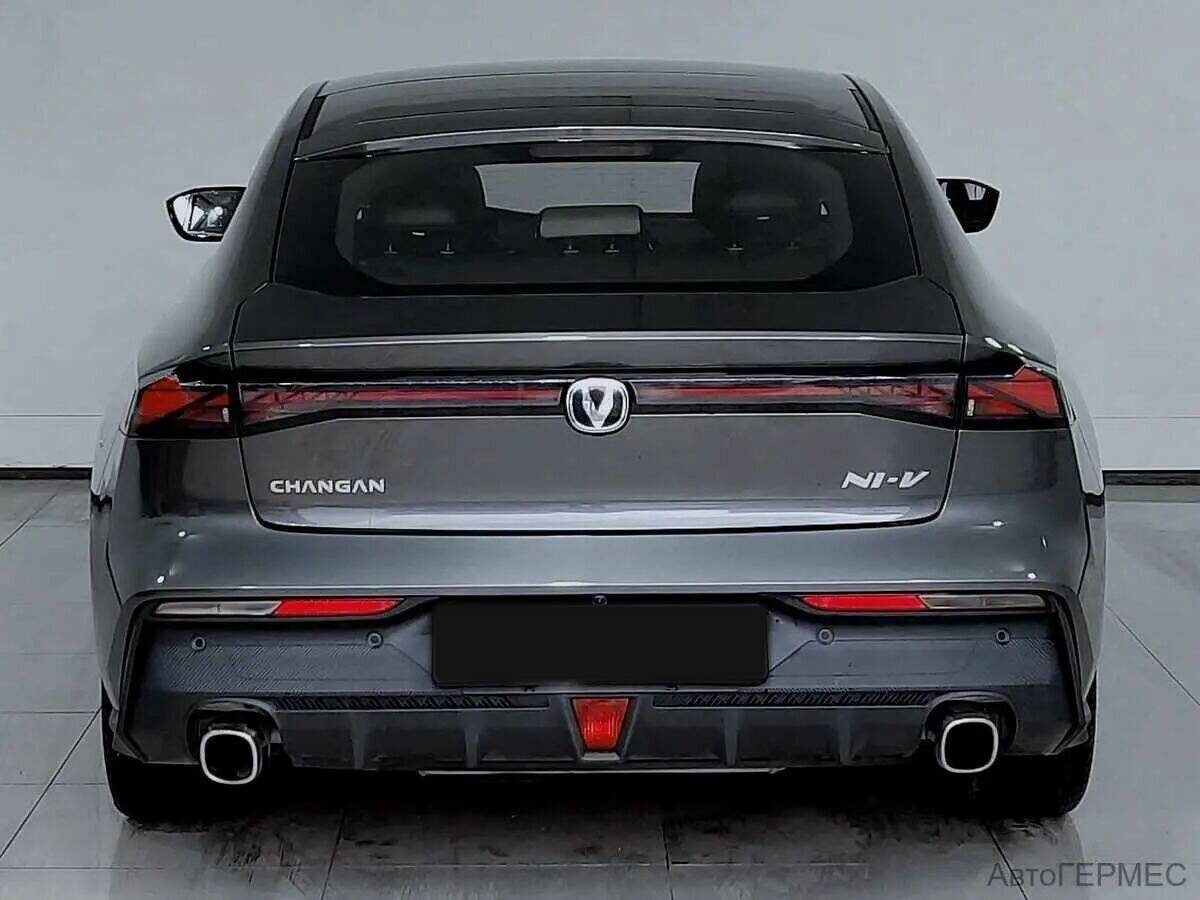 Changan UNI-V, 2023 Фото №3