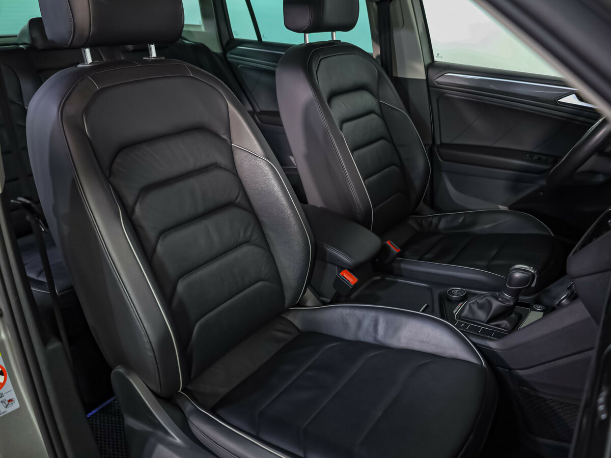 Volkswagen Tiguan II, 2019 Фото №20