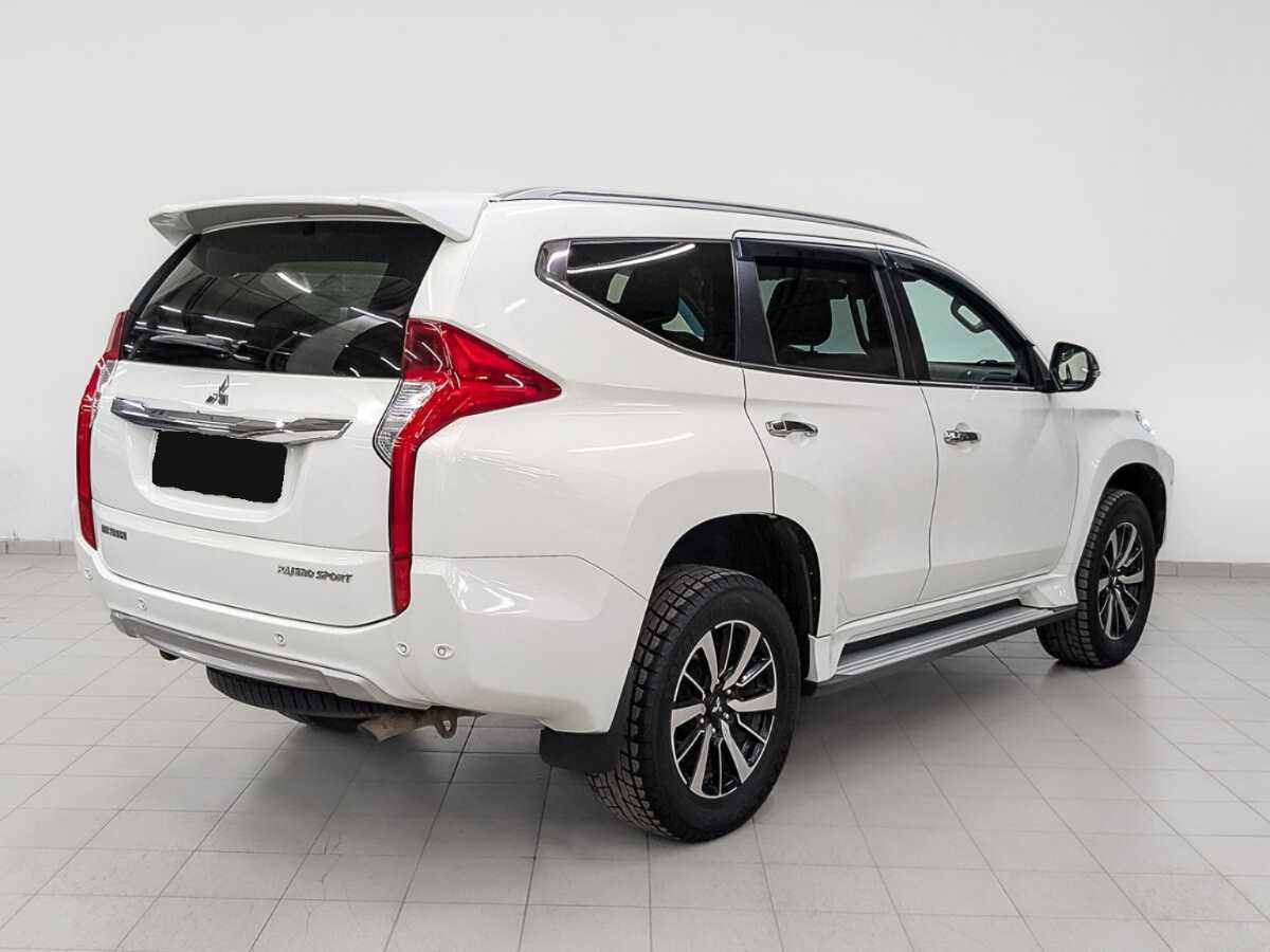 Mitsubishi Pajero Sport, 2017 Фото №5