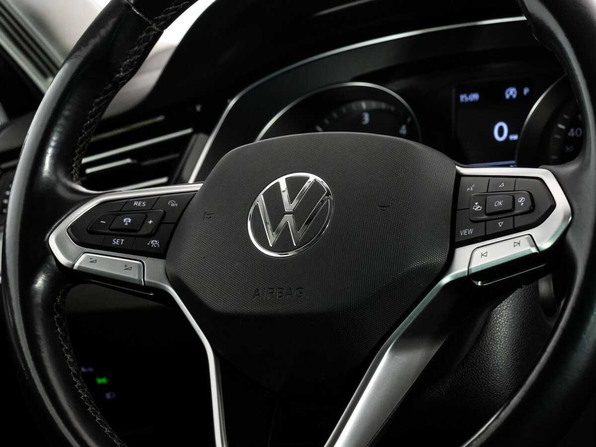 Volkswagen Passat, 2020 Фото №12