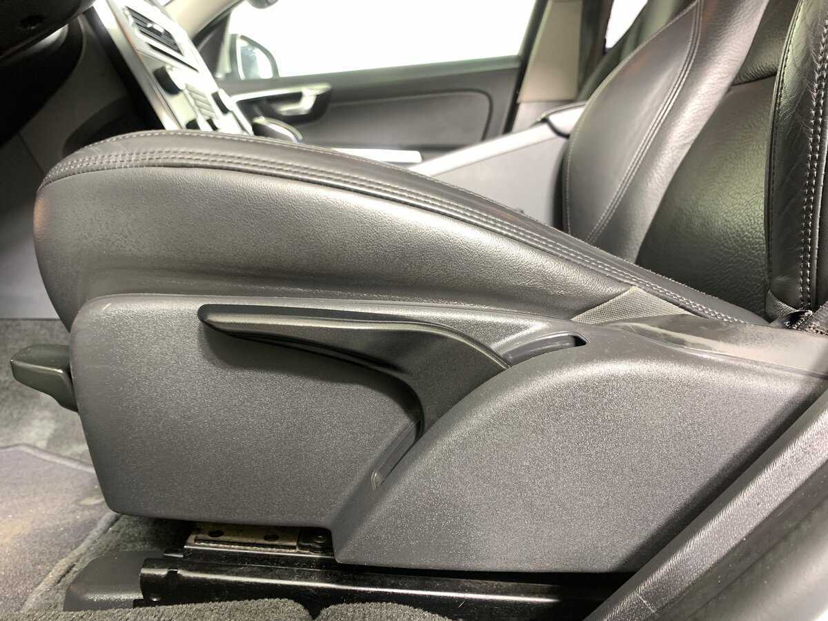 Volvo S60, 2013 Фото №16