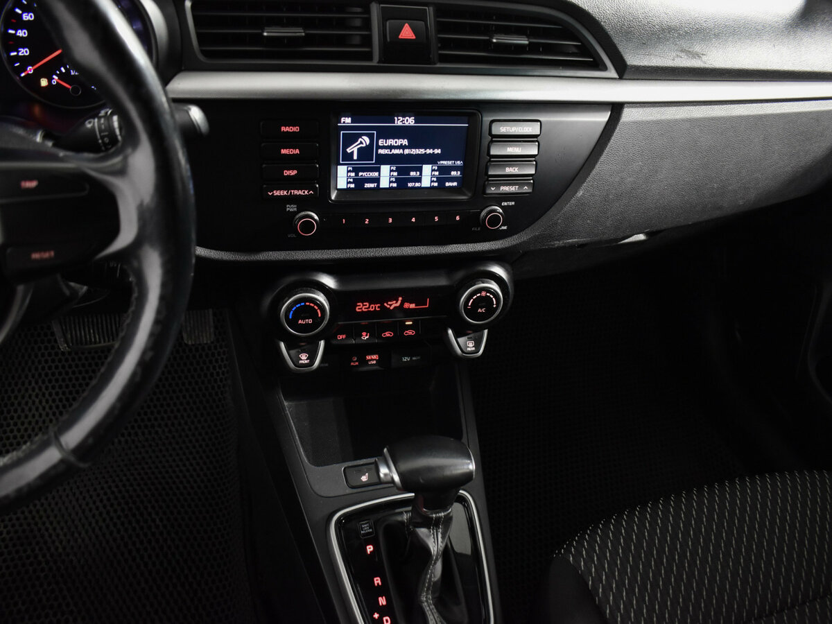 Kia Rio X-Line IV, 2019 Фото №18