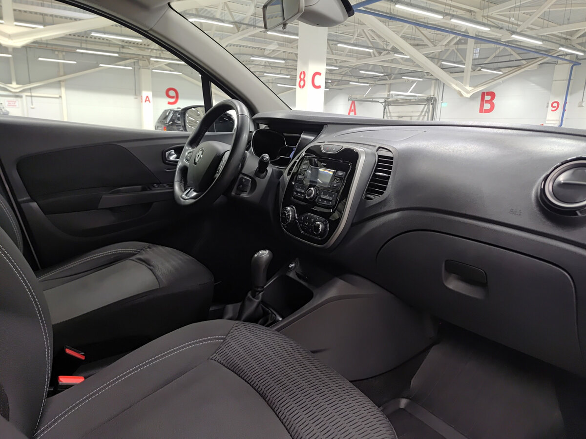 Renault Kaptur I, 2018 Фото №10