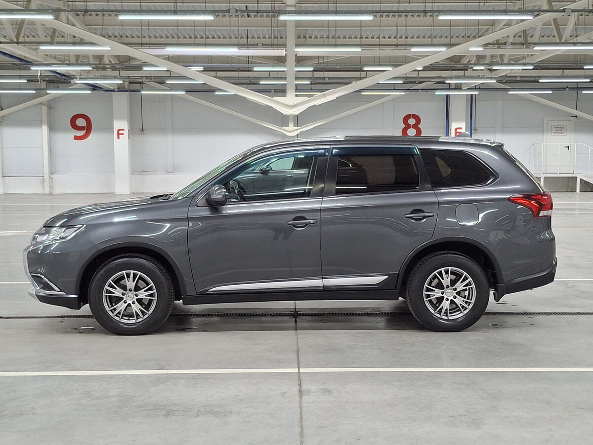 Mitsubishi Outlander III Рестайлинг 2, 2015 Фото №8