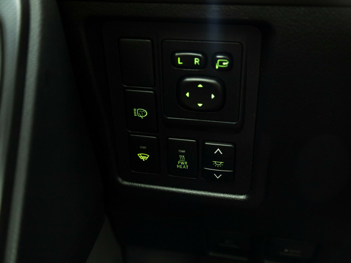 Toyota Land Cruiser Prado 150 Series, 2013 Фото №22