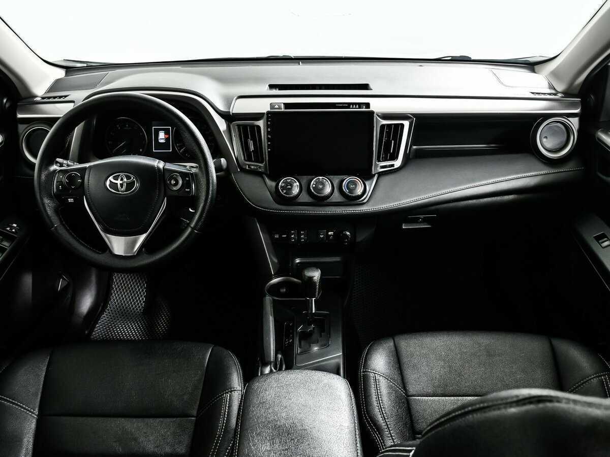 Toyota RAV4, 2017 Фото №10