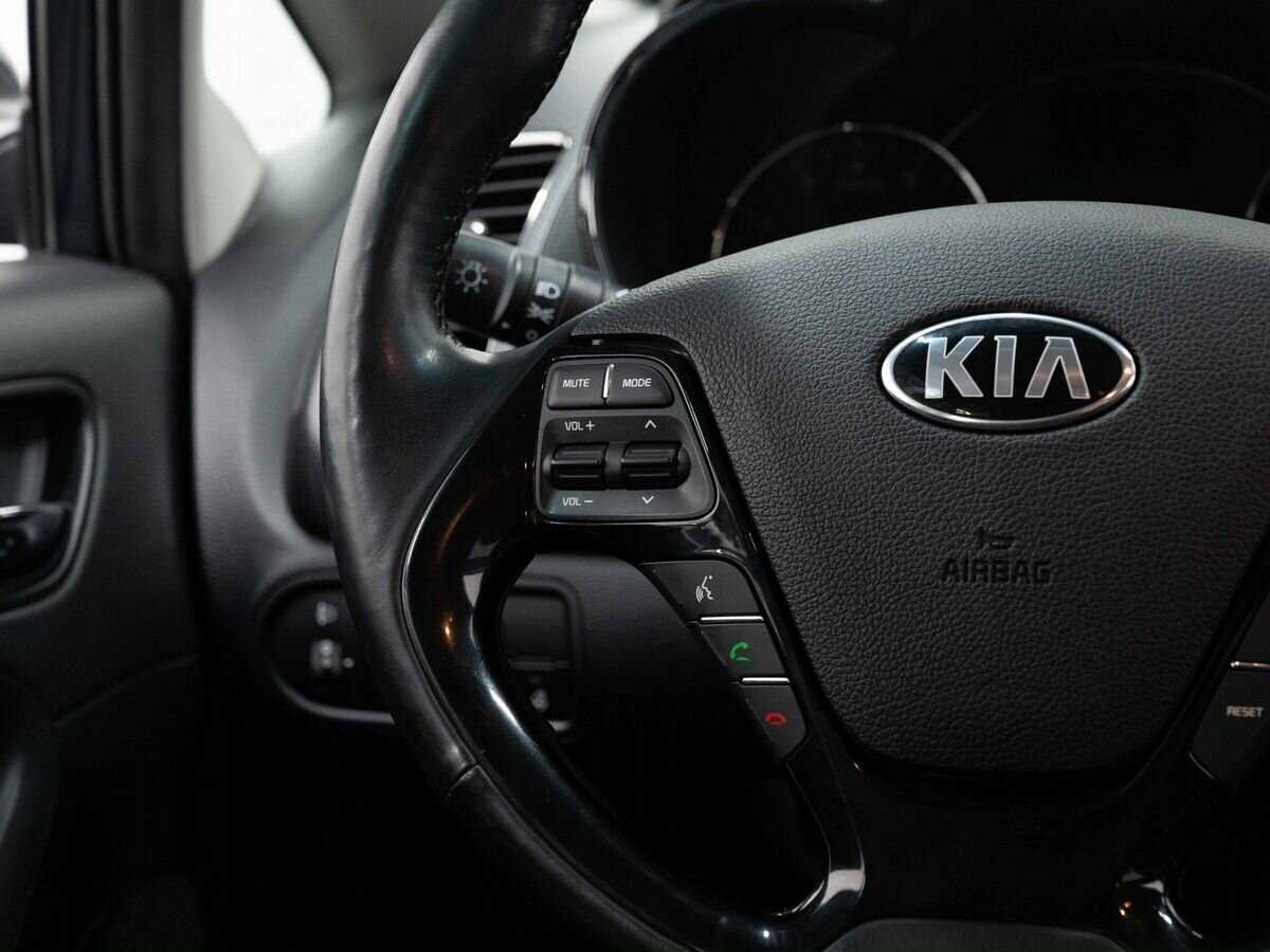 Kia Cerato, 2019 Фото №16