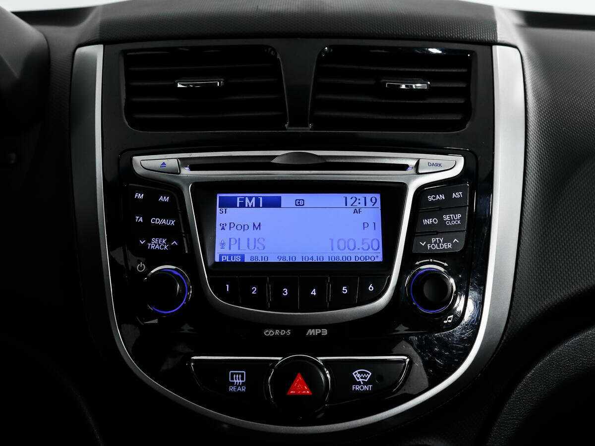 Hyundai Solaris, 2012 Фото №13