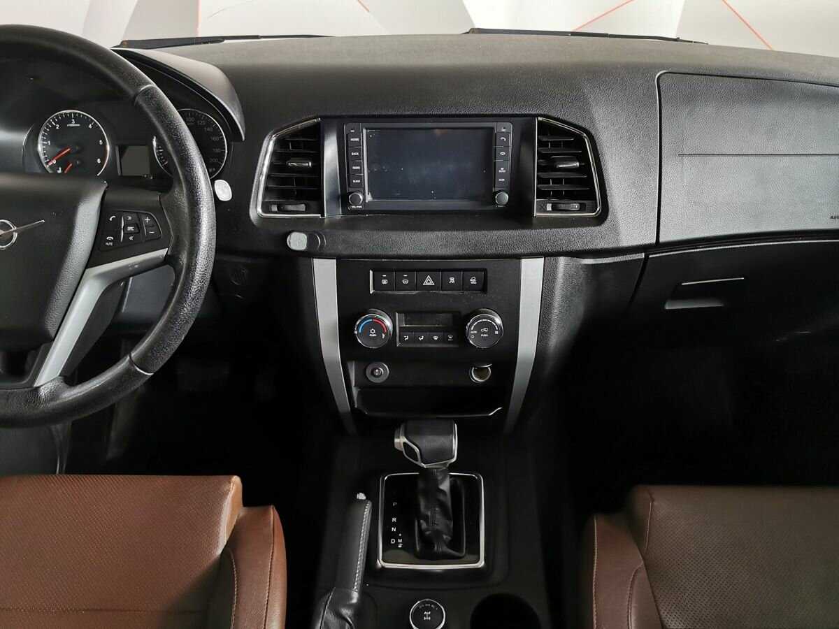 УАЗ Patriot, 2019 Фото №11