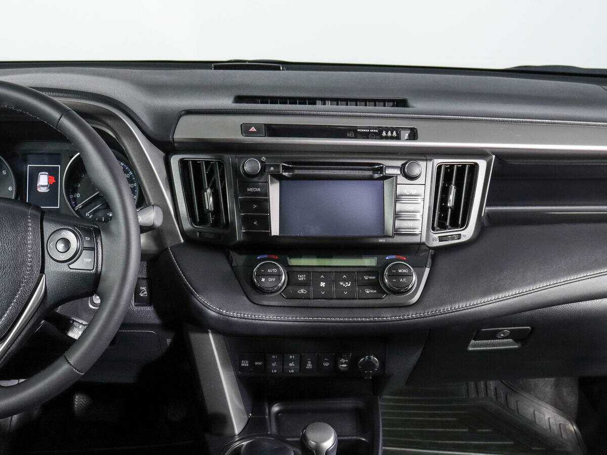 Toyota RAV4, 2015 Фото №13