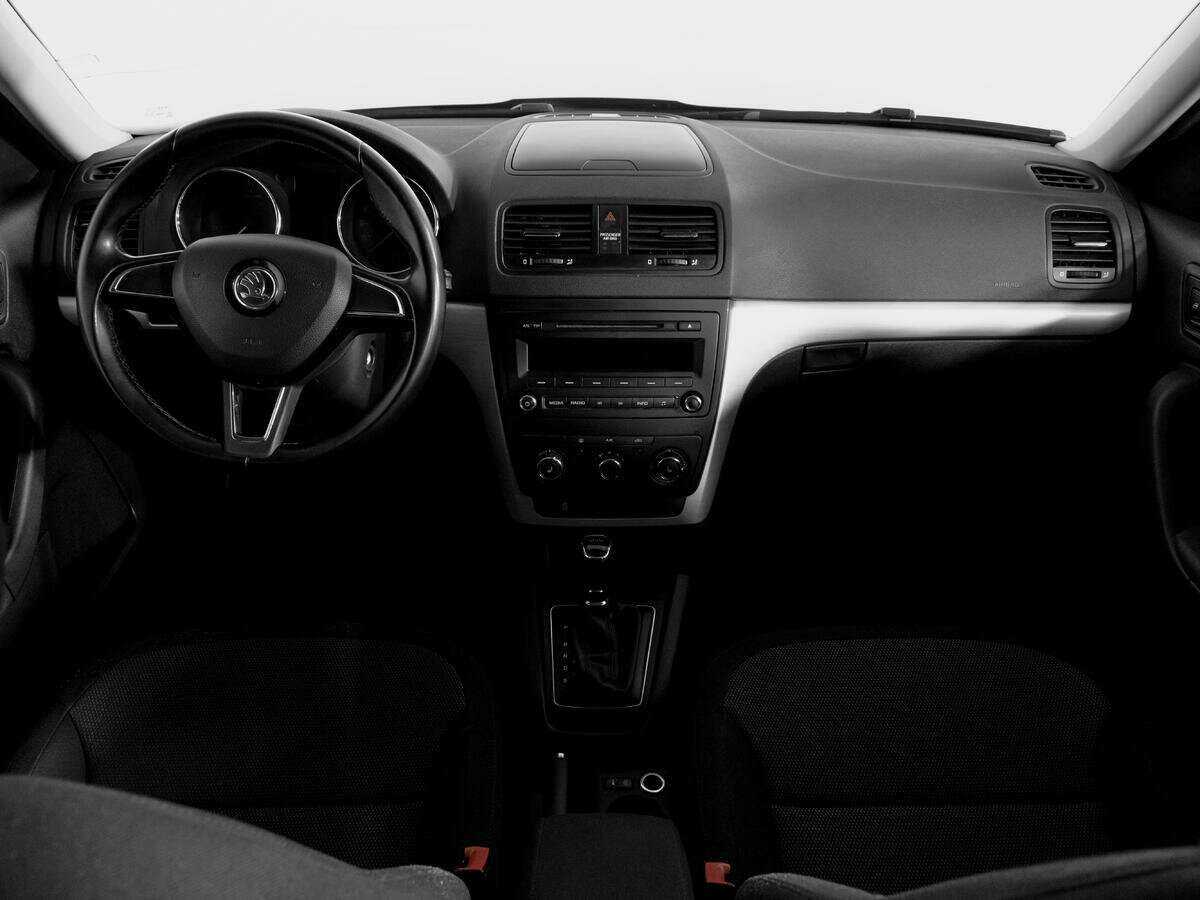 Skoda Yeti, 2015 Фото №12
