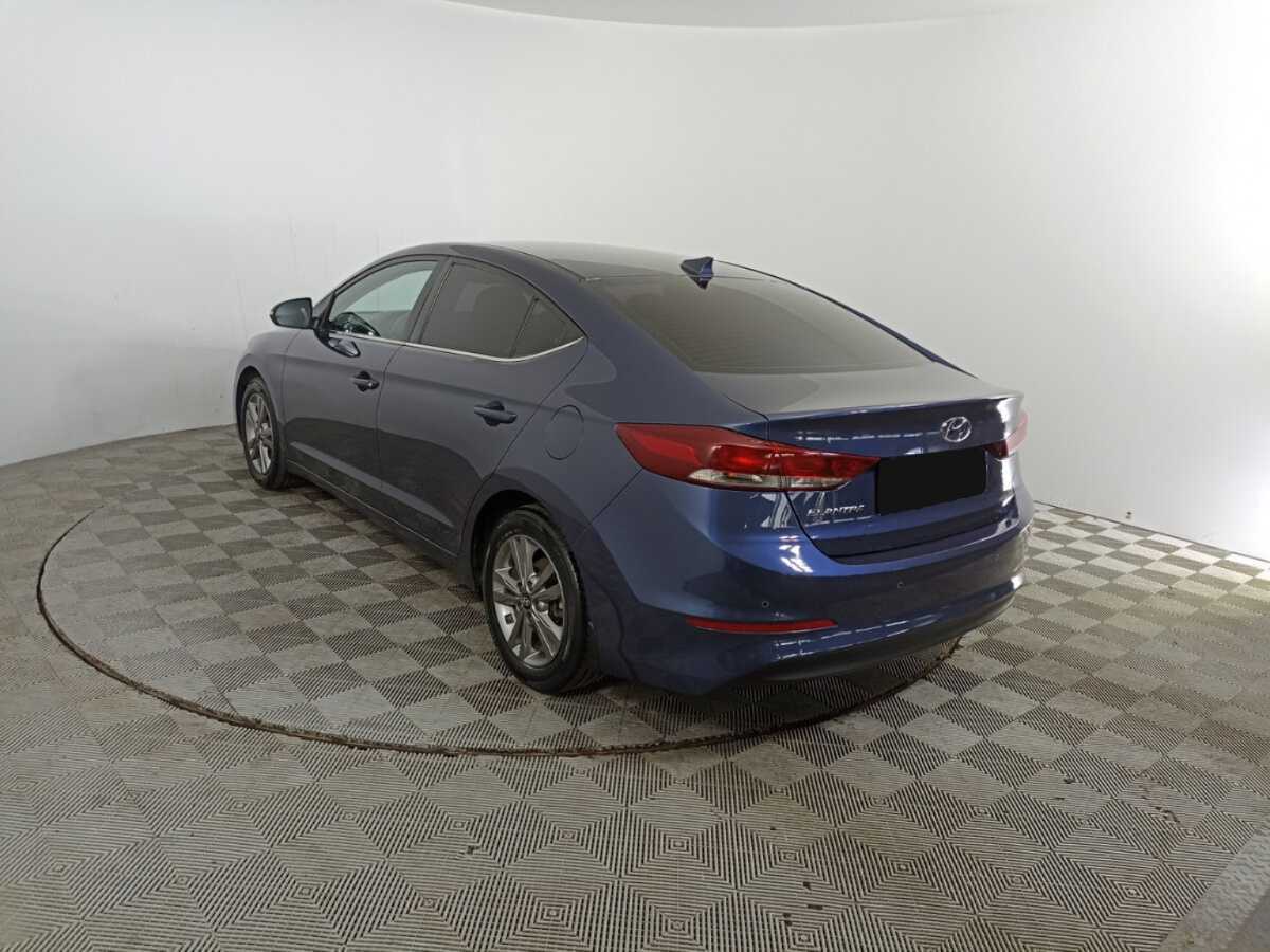 Hyundai Elantra, 2018 Фото №7