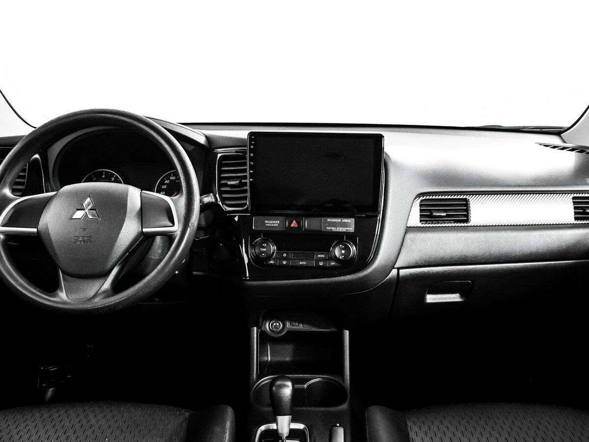Mitsubishi Outlander, 2015 Фото №11