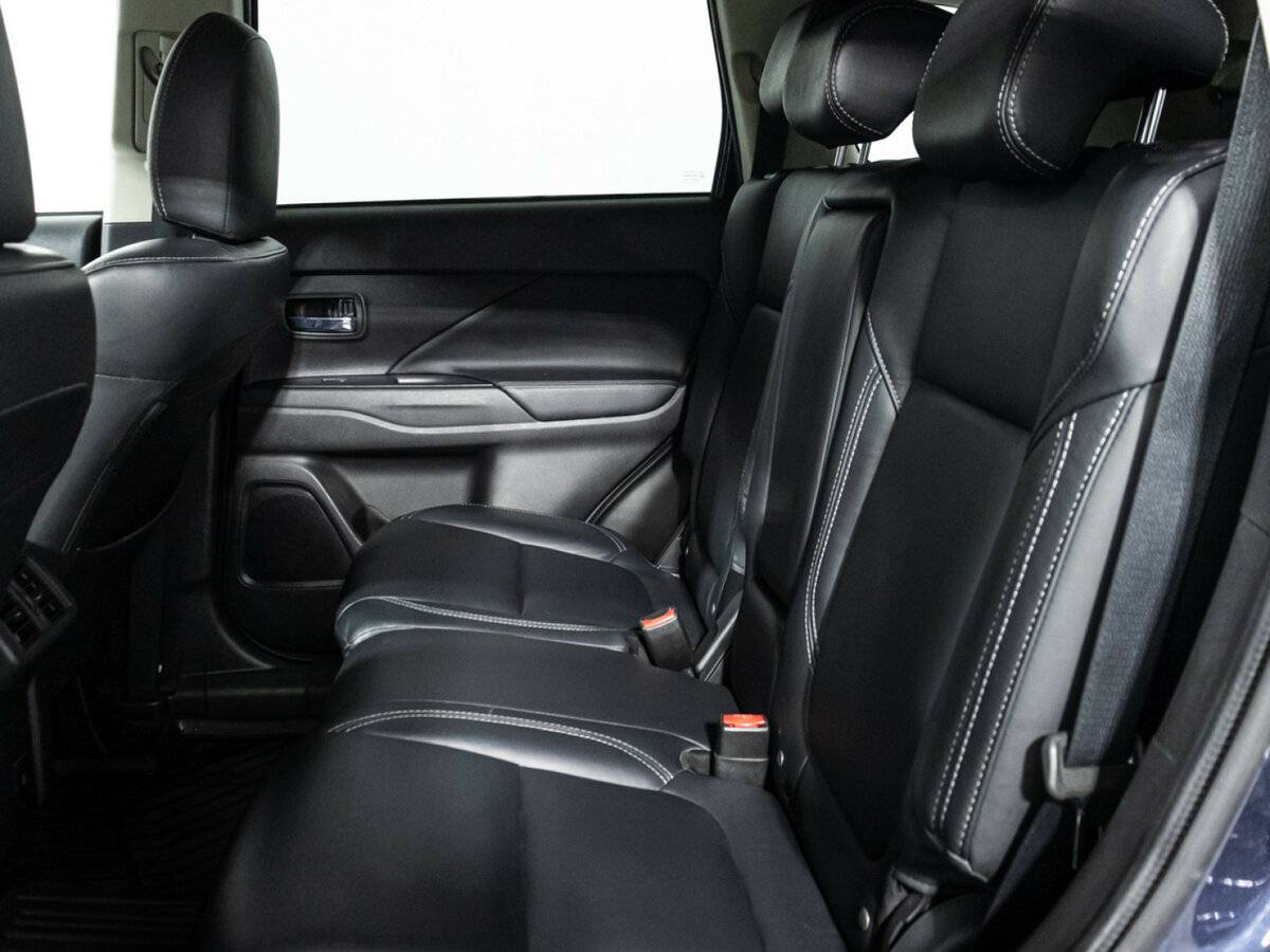 Mitsubishi Outlander III Рестайлинг 3, 2020 Фото №8