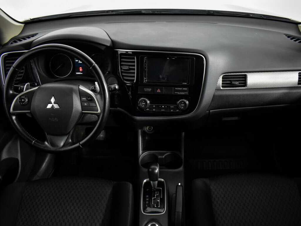 Mitsubishi Outlander, 2014 Фото №15