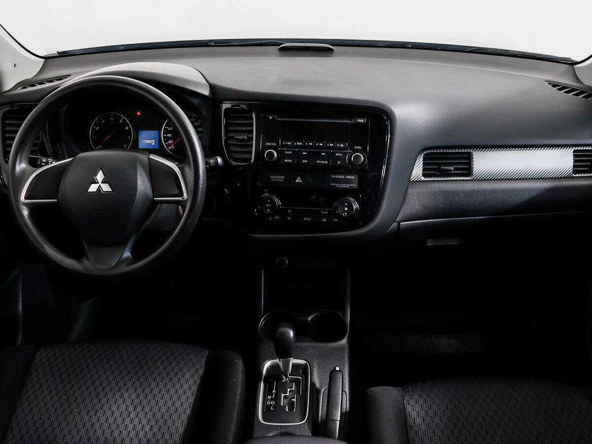 Mitsubishi Outlander, 2012 Фото №12