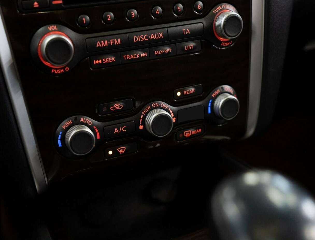 Nissan Pathfinder, 2015 Фото №13