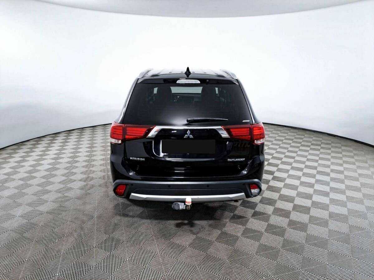 Mitsubishi Outlander, 2017 Фото №6