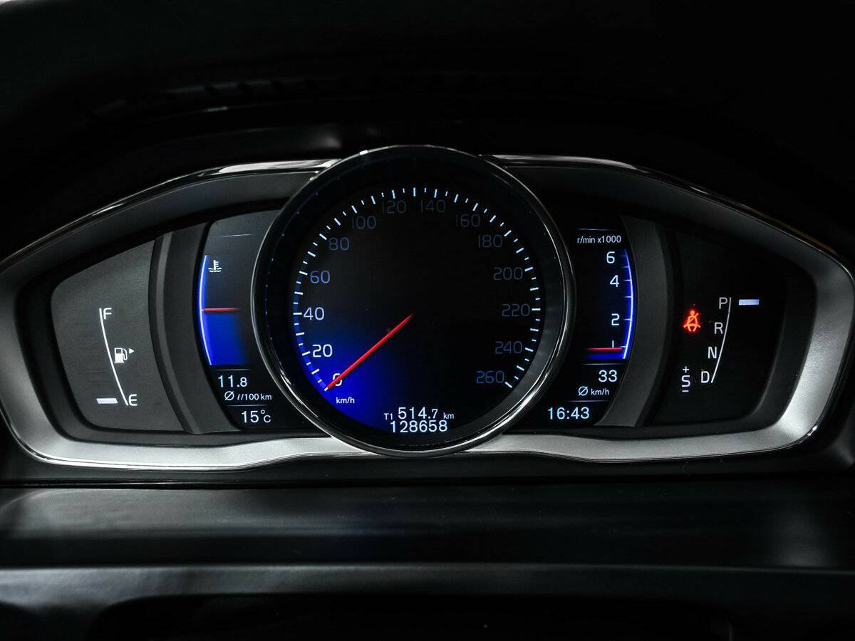 Volvo S60, 2012 Фото №10