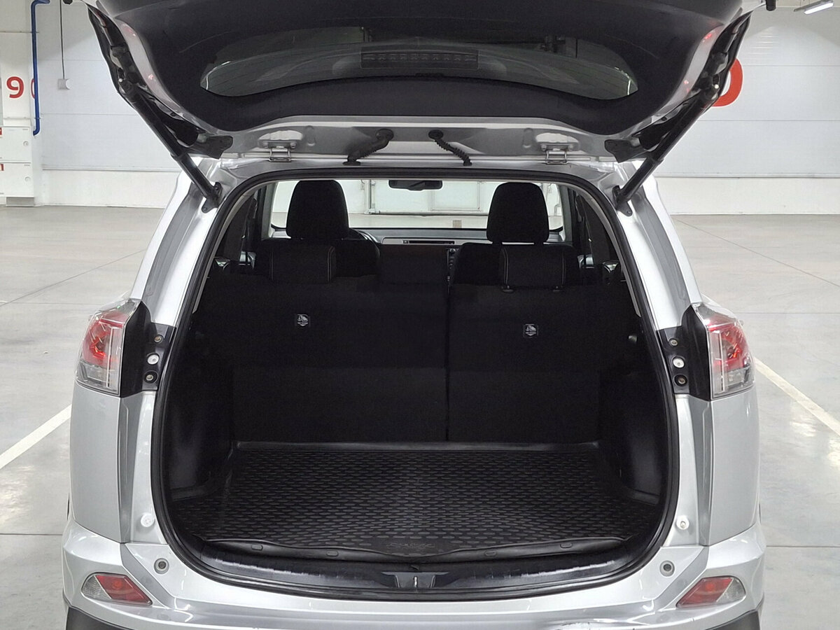 Toyota RAV4 IV (XA40) Рестайлинг, 2019 Фото №10