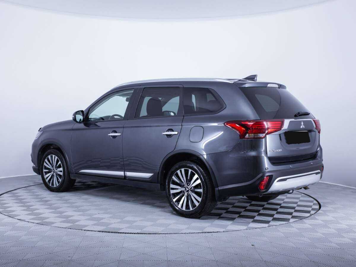 Mitsubishi Outlander, 2021 Фото №4