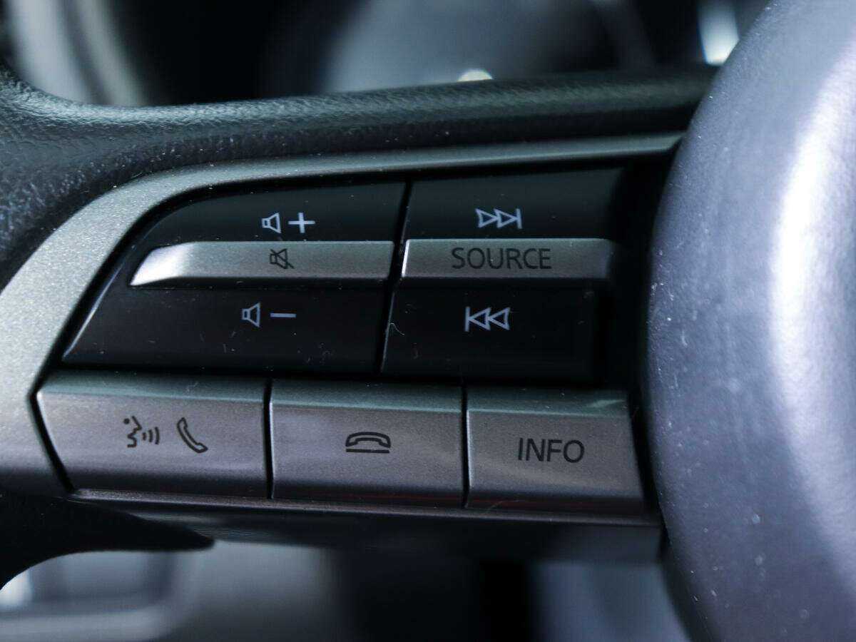 Mazda 3, 2020 Фото №17