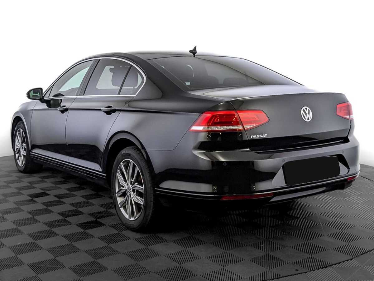Volkswagen Passat, 2018 Фото №7