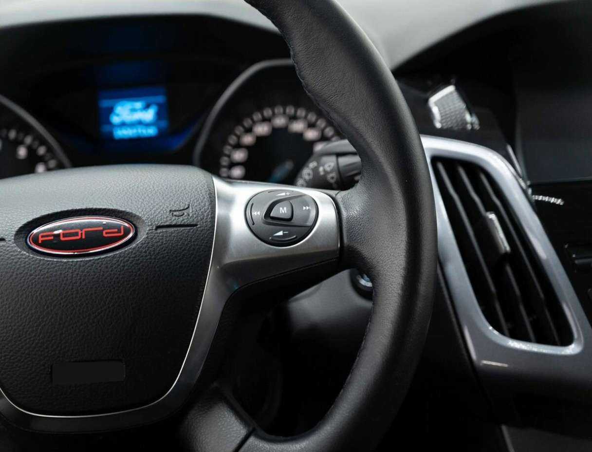 Ford Focus, 2014 Фото №16