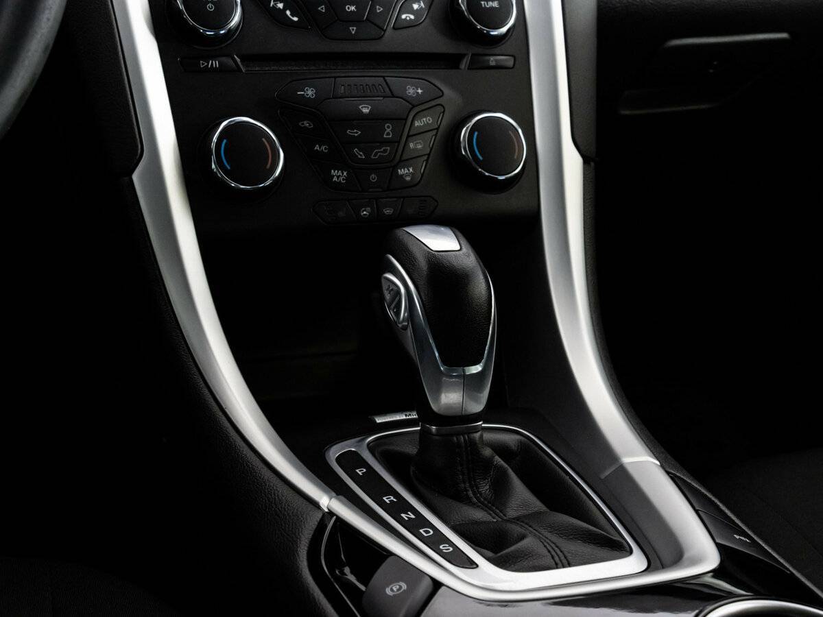 Ford Mondeo, 2016 Фото №12