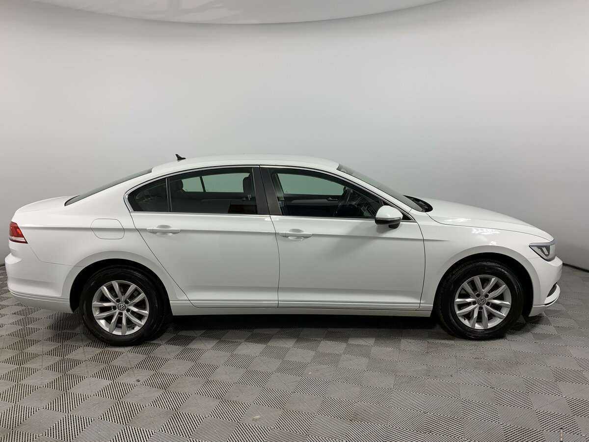 Volkswagen Passat, 2019 Фото №4