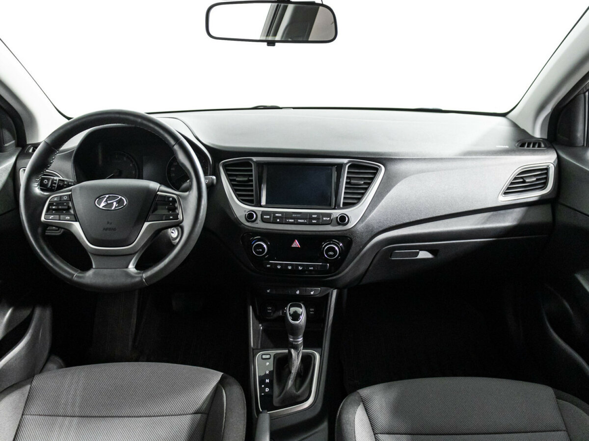 Hyundai Solaris II, 2018 Фото №13