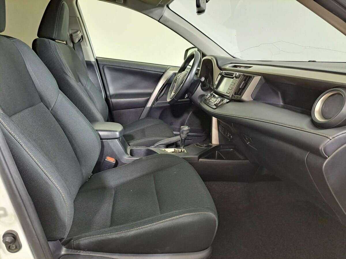 Toyota RAV4, 2014 Фото №9