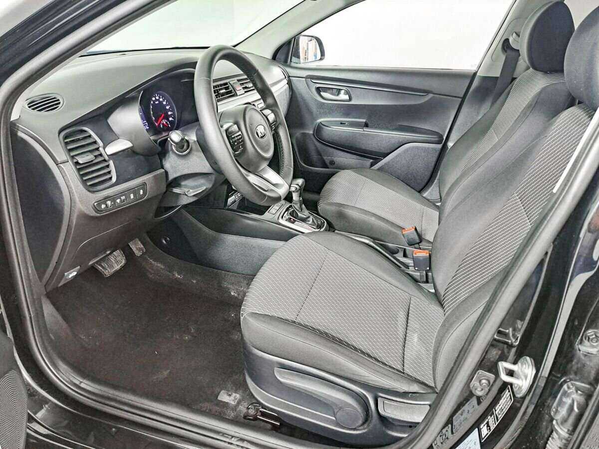 Kia Rio, 2017 Фото №14