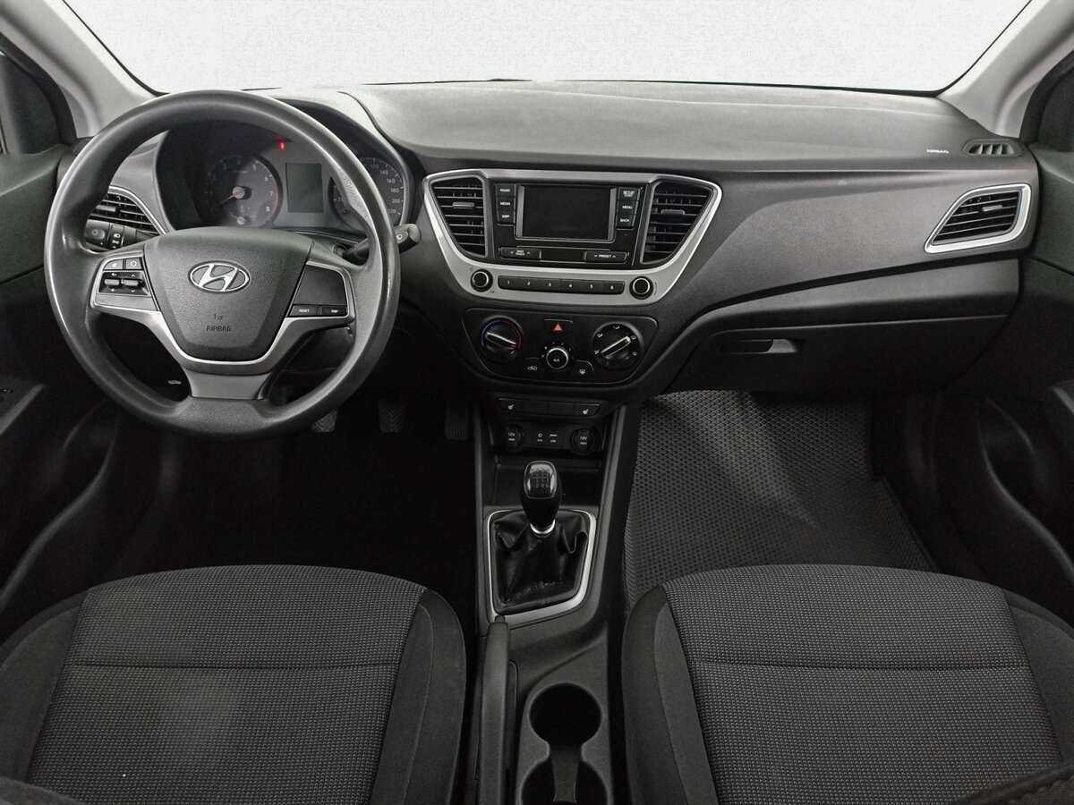 Hyundai Solaris, 2017 Фото №12