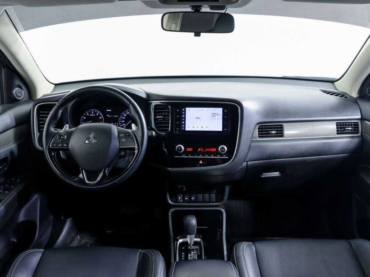 Mitsubishi Outlander, 2021 Фото №10