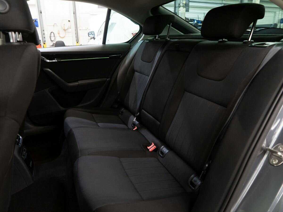 Skoda Octavia, 2018 Фото №7