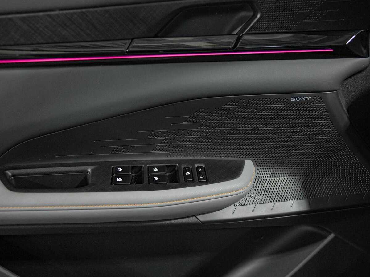 Changan UNI-V, 2023 Фото №14