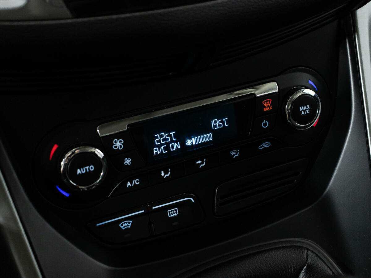 Ford Kuga, 2013 Фото №15