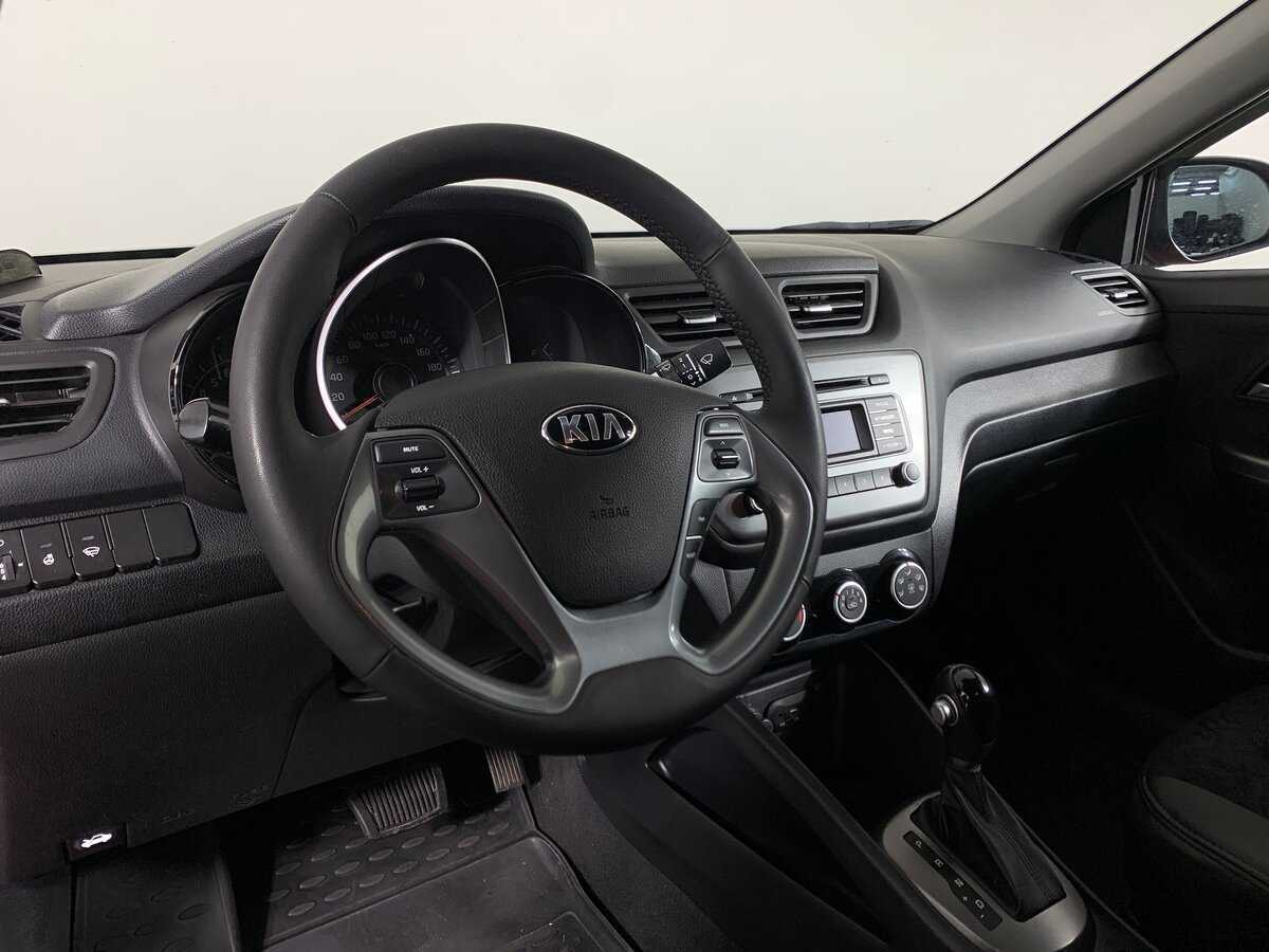 Kia Rio, 2017 Фото №10