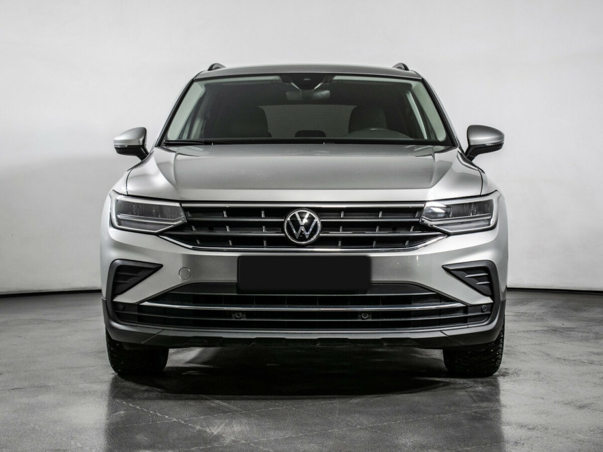 Volkswagen Tiguan II Рестайлинг, 2021 Фото №2