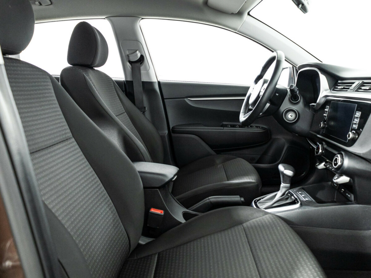 Kia Rio X IV Рестайлинг, 2021 Фото №15