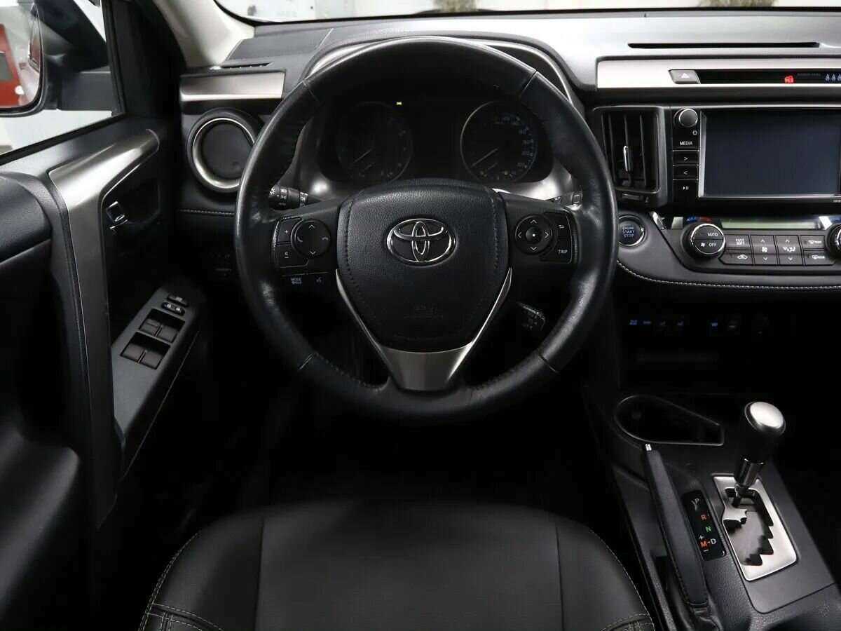 Toyota RAV4, 2019 Фото №11