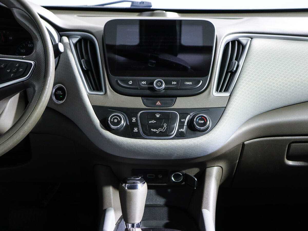 Chevrolet Malibu, 2019 Фото №13