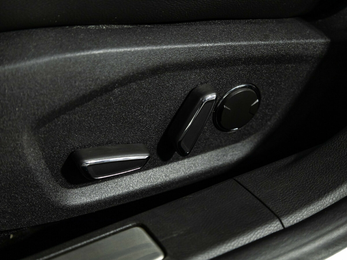 Ford Mondeo V, 2016 Фото №15