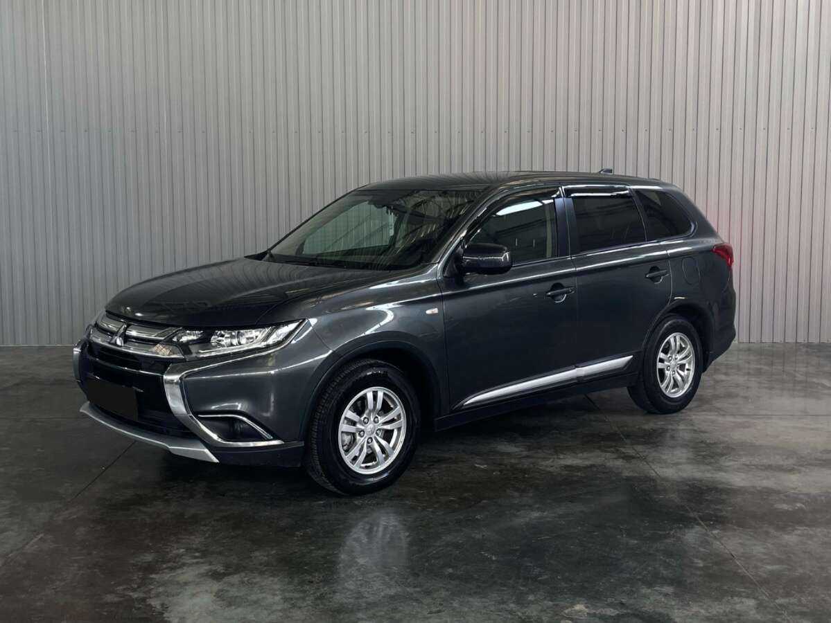 Mitsubishi Outlander, 2018 Фото №1