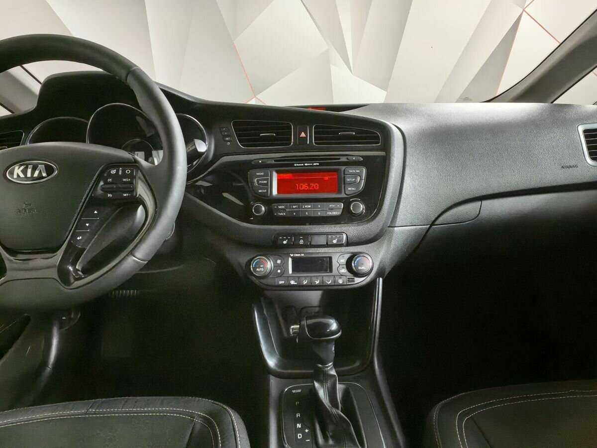 Kia Ceed, 2015 Фото №10