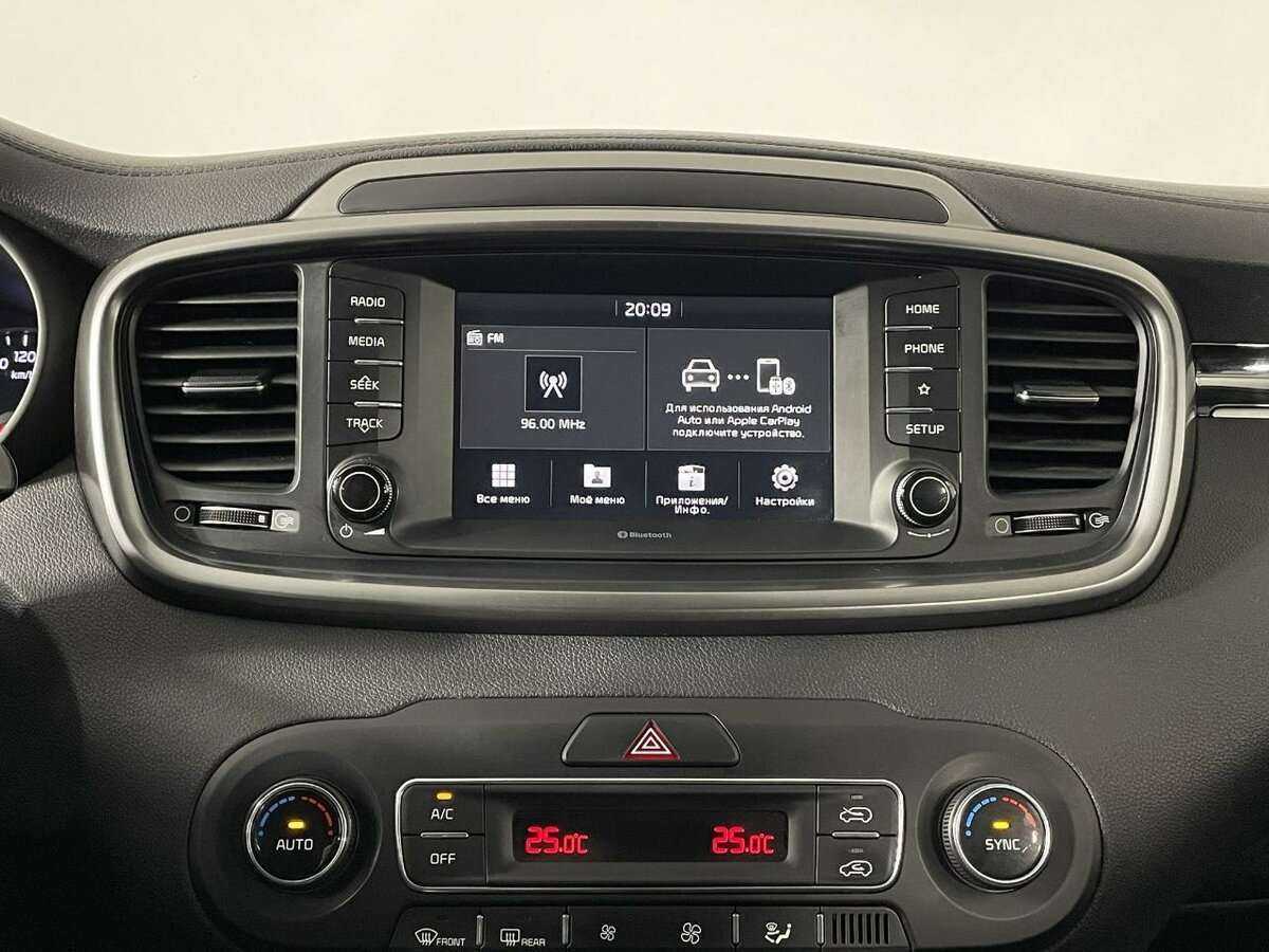 Kia Sorento, 2019 Фото №12